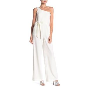 New Calvin Klein One Shoulder White Jumpsuit Size 2